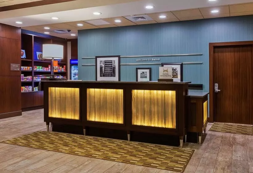 בית מלון כפרי Hampton Inn & Suites Bend
