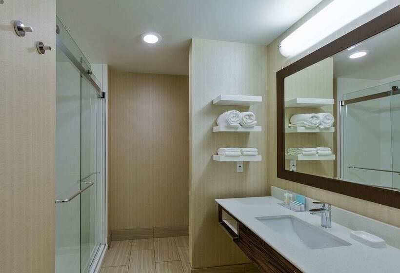 酒店 Hampton Inn & Suites Bend