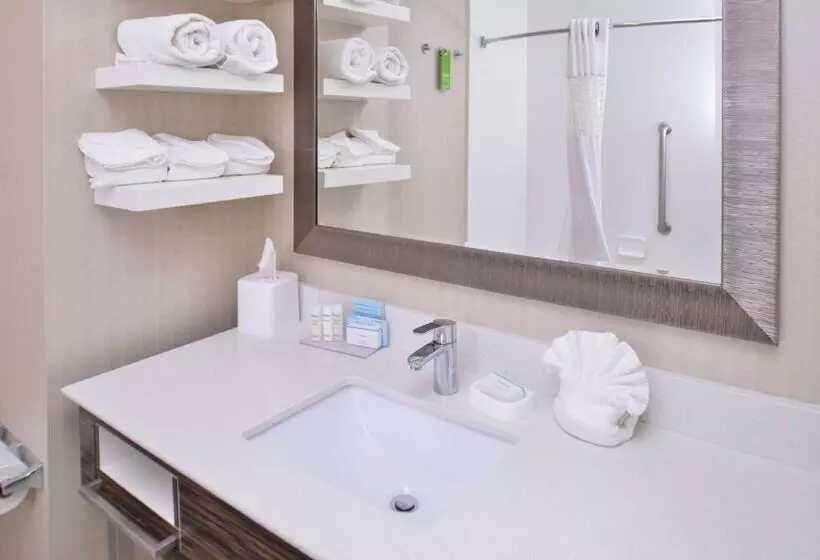 בית מלון כפרי Hampton Inn & Suites Bend