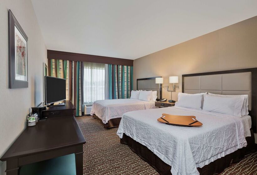 酒店 Hampton Inn & Suites Bend