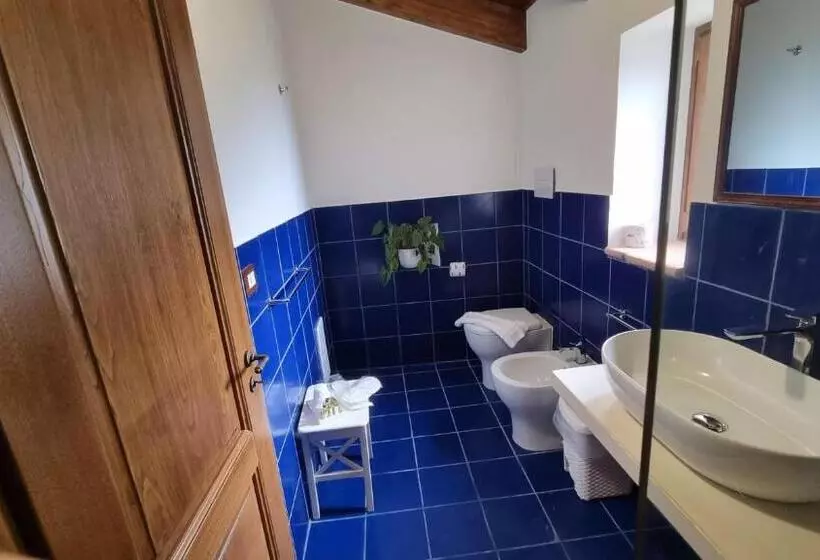 Отель Il Castello Di San Sergio