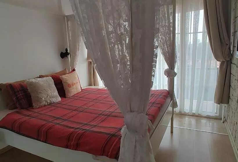 Hotel Kemerlihan Deluxe