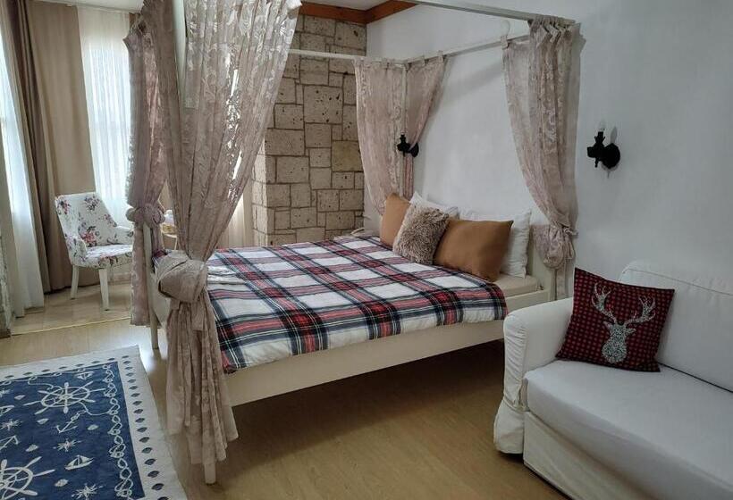 Hotel Kemerlihan Deluxe