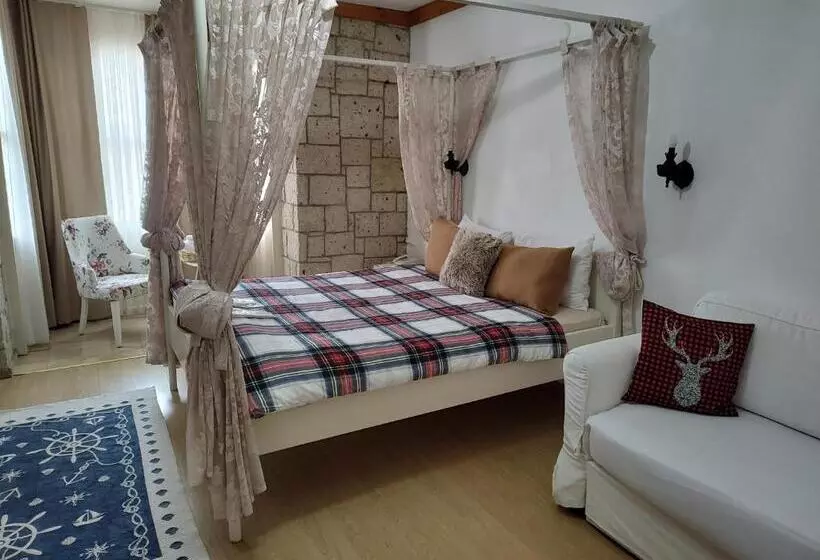 Hotel Kemerlihan Deluxe