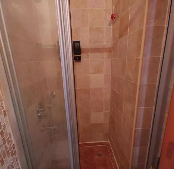 Hotel Kemerlihan Deluxe