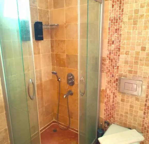 Hotel Kemerlihan Deluxe