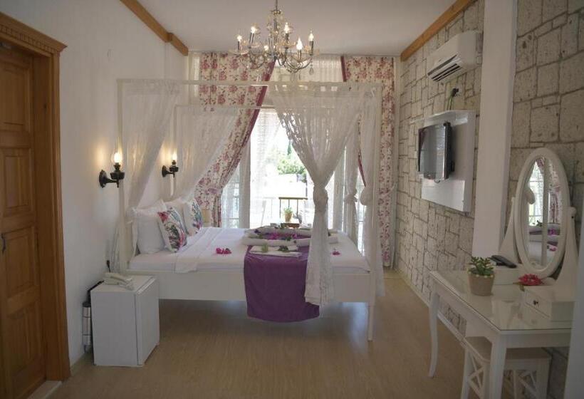 Hotel Kemerlihan Deluxe