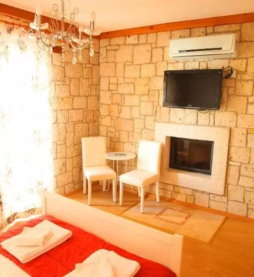 Hotel Kemerlihan Deluxe