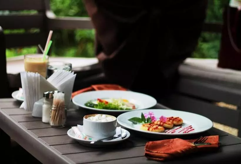 Hotelli And Restaurant Complex Mykolayiv