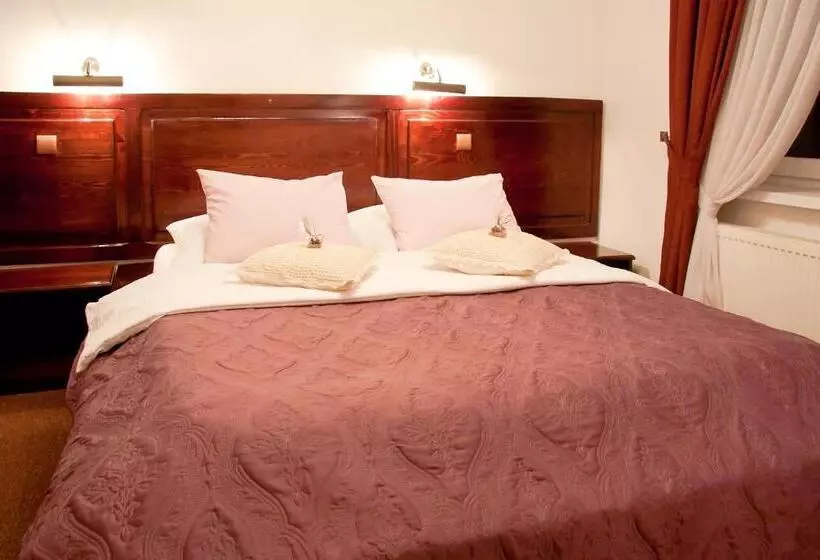 Hotel Pod Orłem