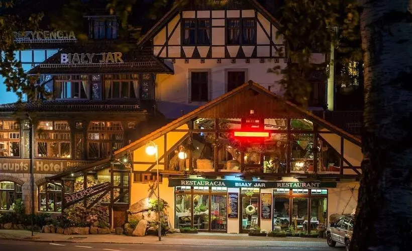 Otel Rezydencja Biały Jar