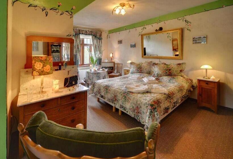 هتل Rezydencja Biały Jar