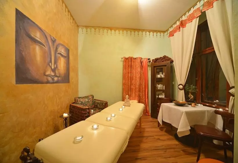 Otel Rezydencja Biały Jar