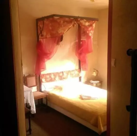 Otel Rezydencja Biały Jar