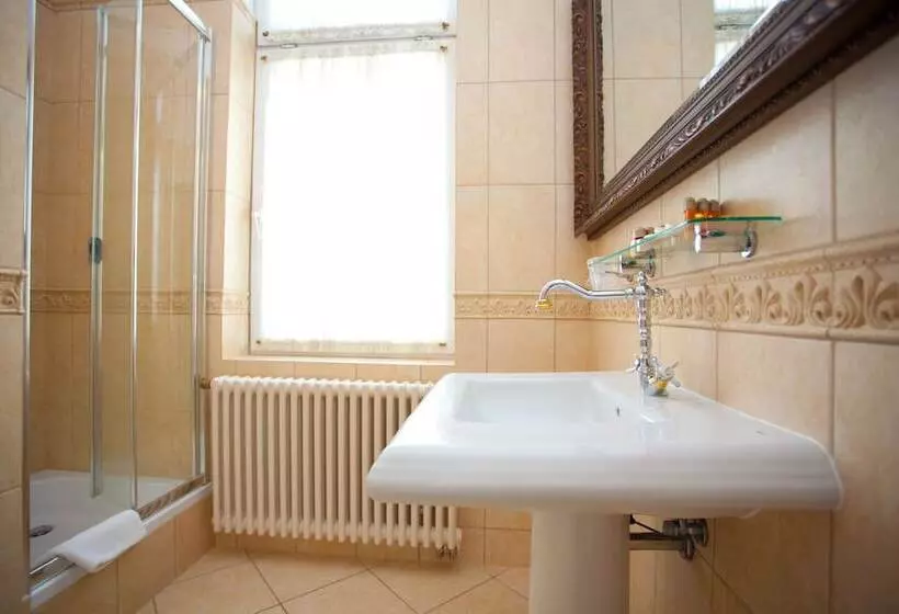 Hotel Szrenicowy Dwór