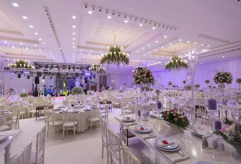 هتل Teymur Continental