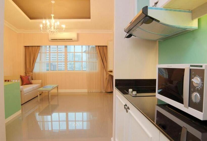 酒店 The Raya Surawong Bangkok