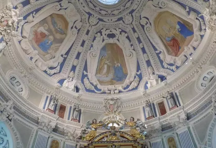 Отель Zamek W Krasiczynie