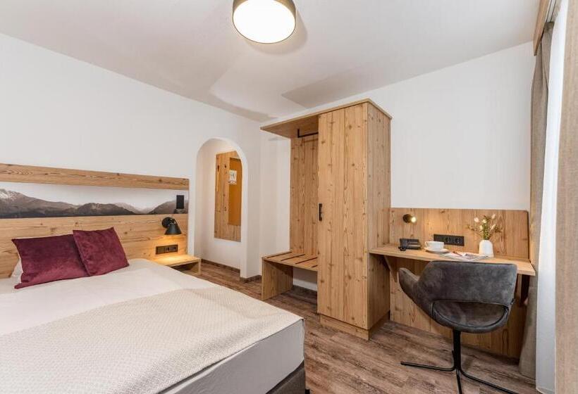 بنسيون Hierzegger