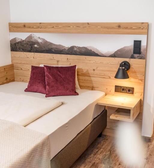 بنسيون Hierzegger