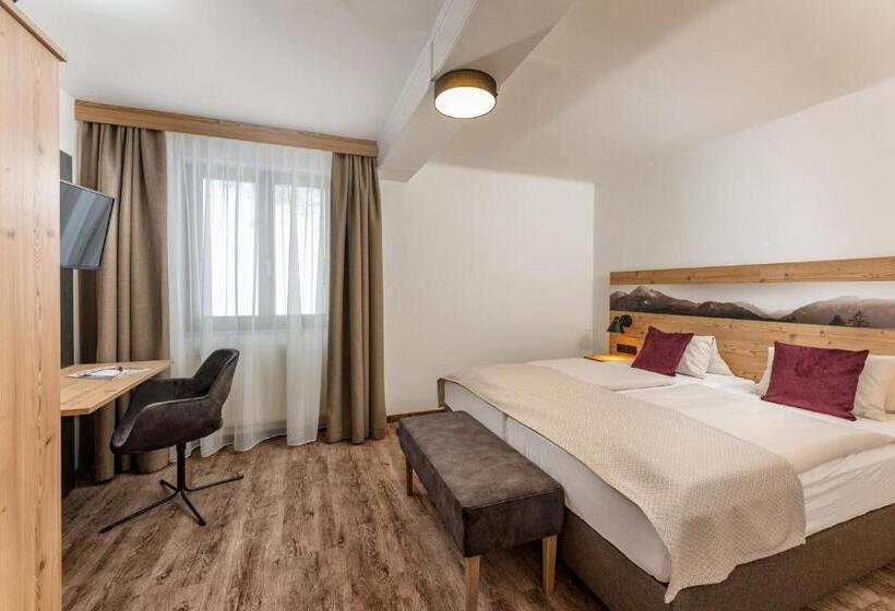 بنسيون Hierzegger