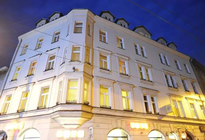 Majatalo Kosmopolita Rooms