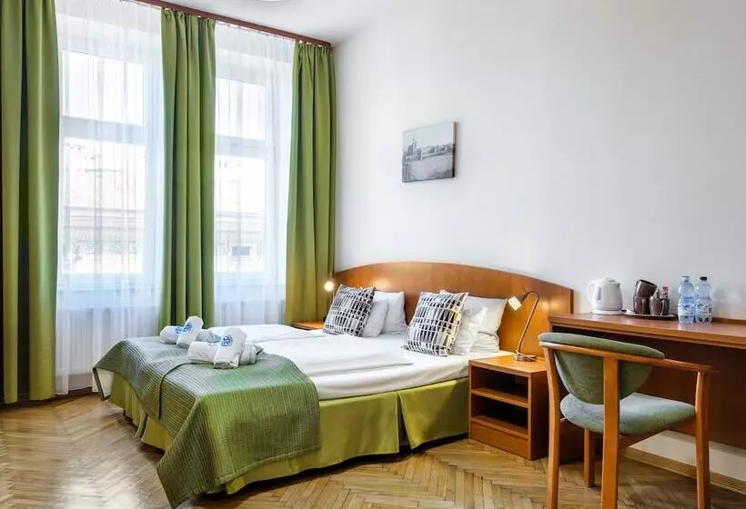 Majatalo Kosmopolita Rooms