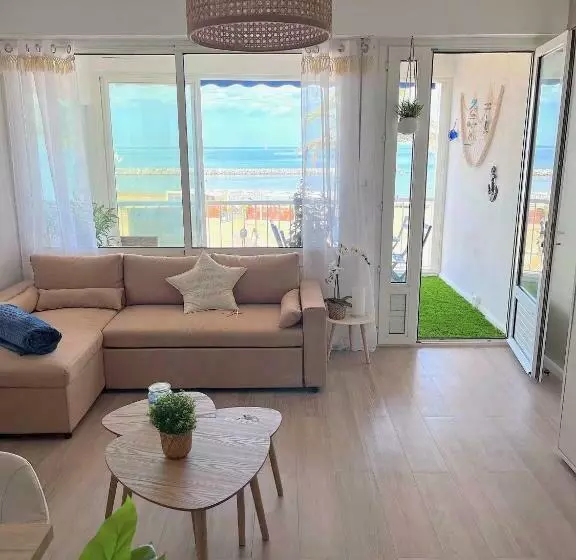 La Perle Du Grau : T1 Avec Exceptionnelle Vue Mer