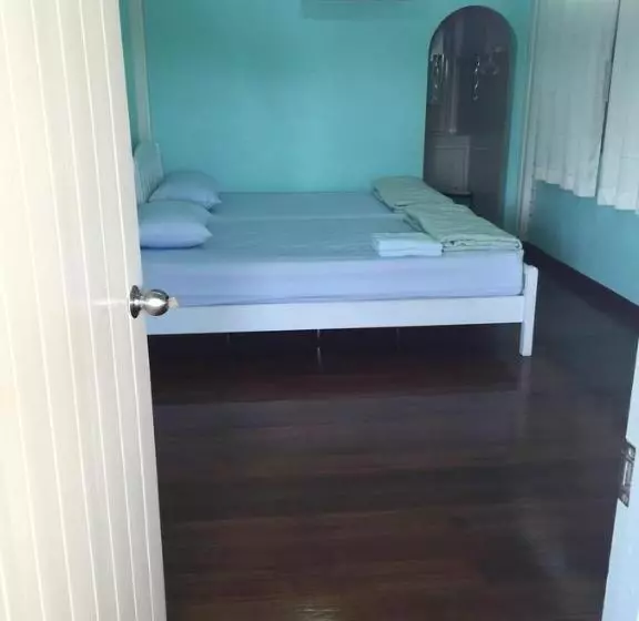 Majatalo Baan Songsri