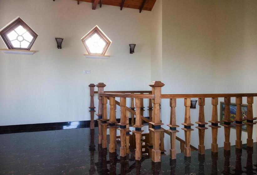 Pension Sri Lagoon Villa