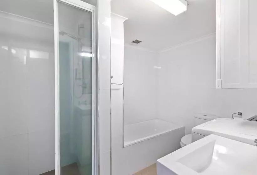 Beachcomber Resort   Official