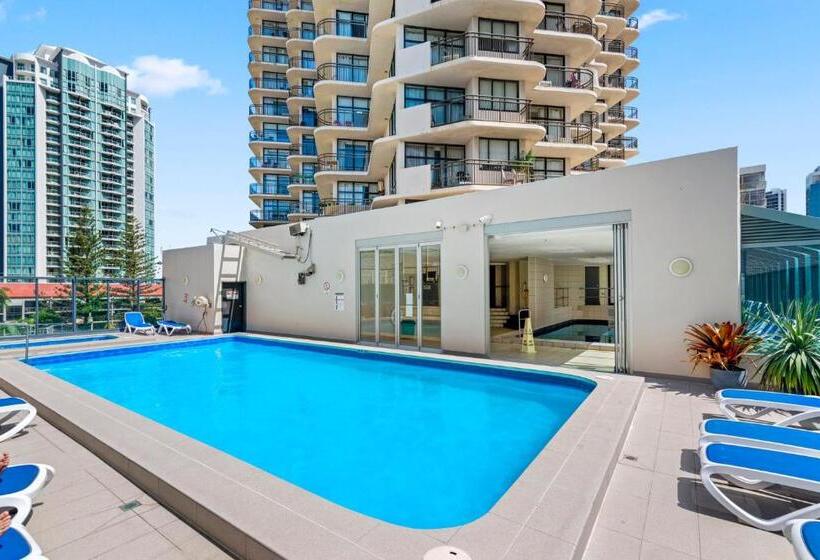 Beachcomber Resort   Official