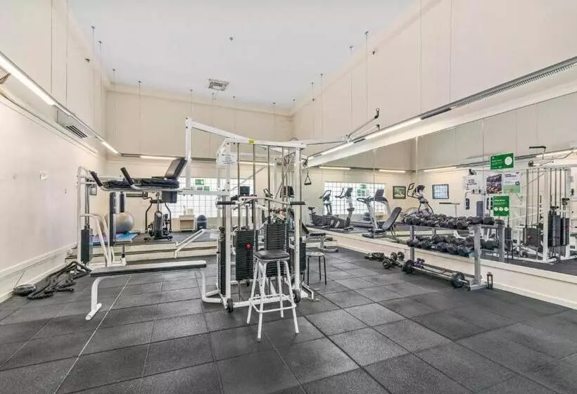 Beachcomber Resort   Official