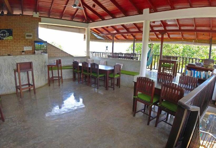 ペンション Fort Dew Guest House