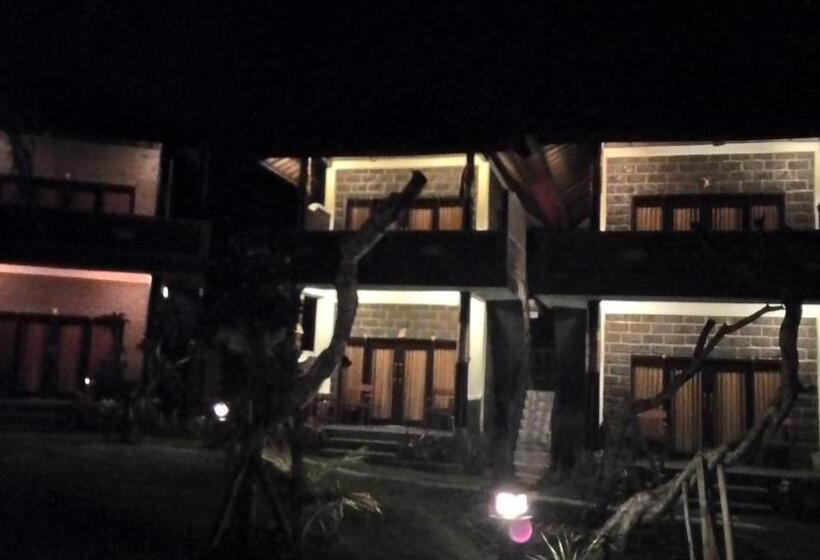 Panzió Gubug Balian Beach Bungalow