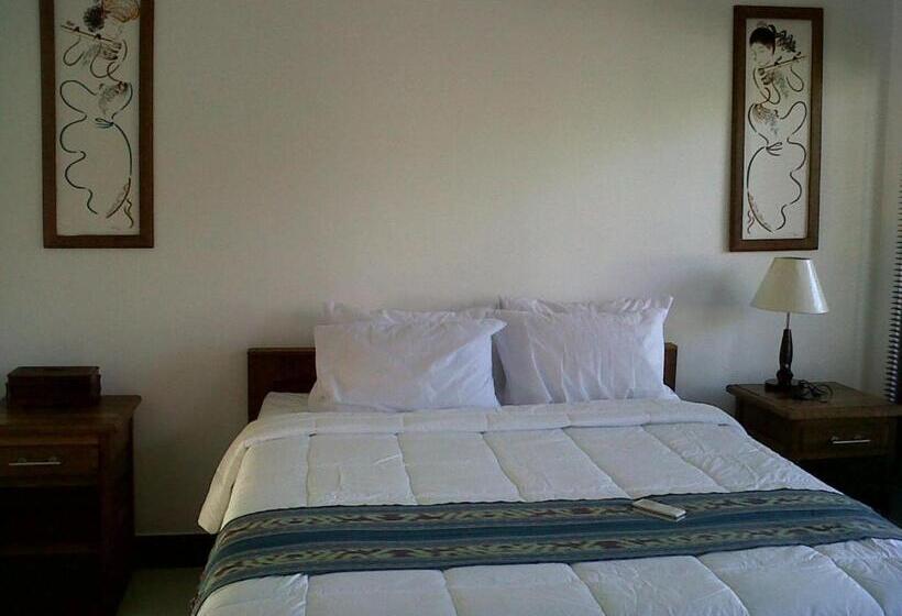 פנסיון Kubu Nusa