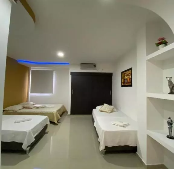 Aparta Hotel El Cacique Upar