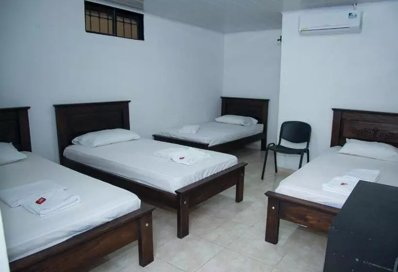 Aparta Hotel El Cacique Upar