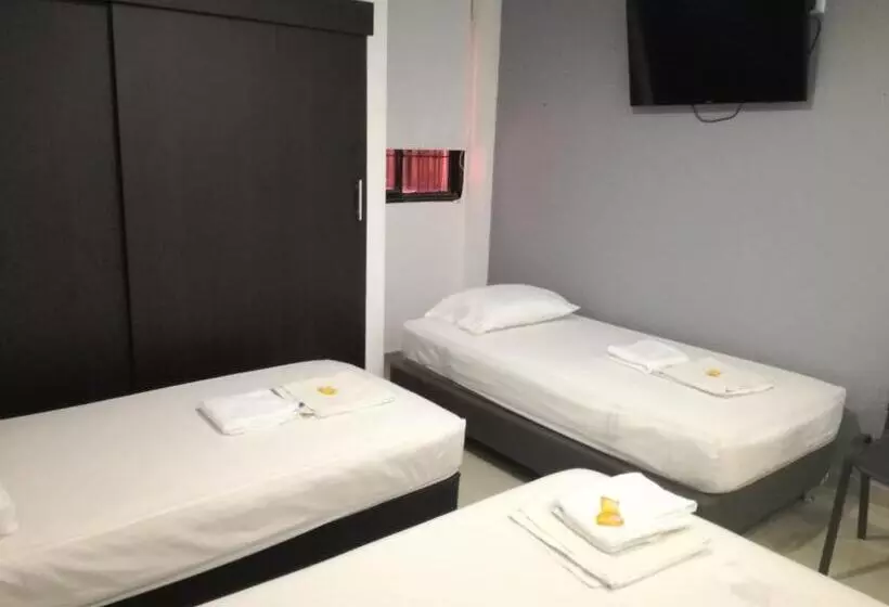 Aparta Hotel El Cacique Upar