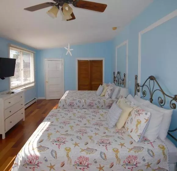 Aamiaismajoitus (B&B) Inkwell Beach Cottage