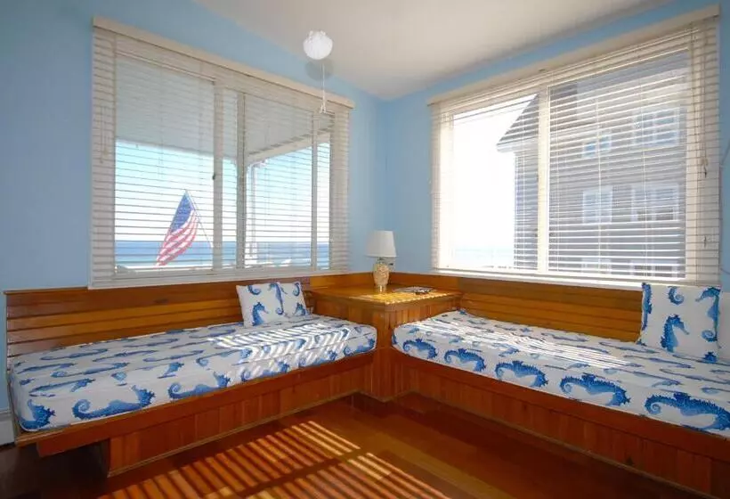 Aamiaismajoitus (B&B) Inkwell Beach Cottage