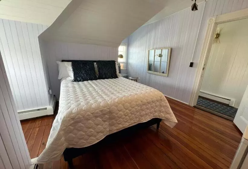 Aamiaismajoitus (B&B) Inkwell Beach Cottage