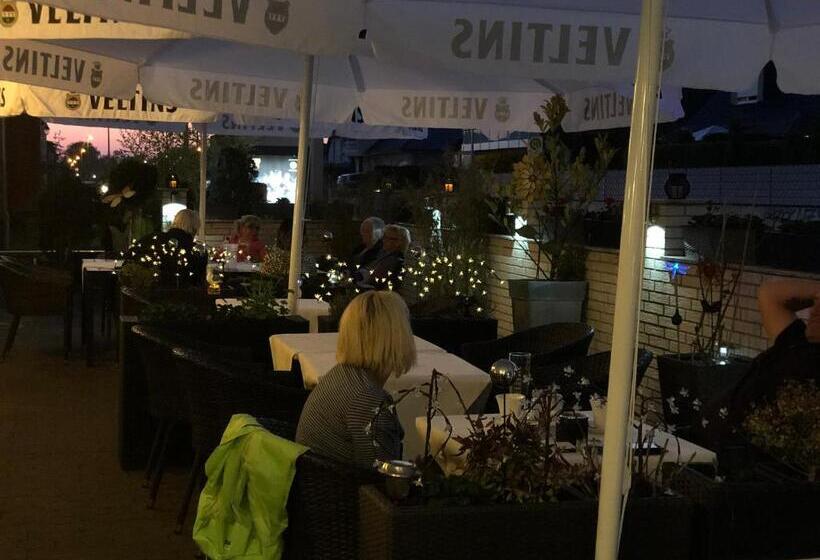 فندق & Restaurant Blume