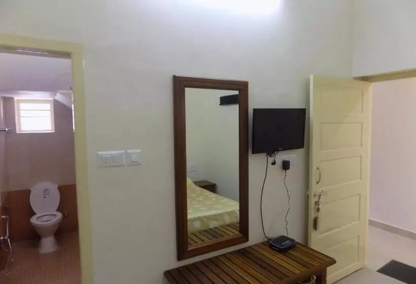 هتل Safire Residency