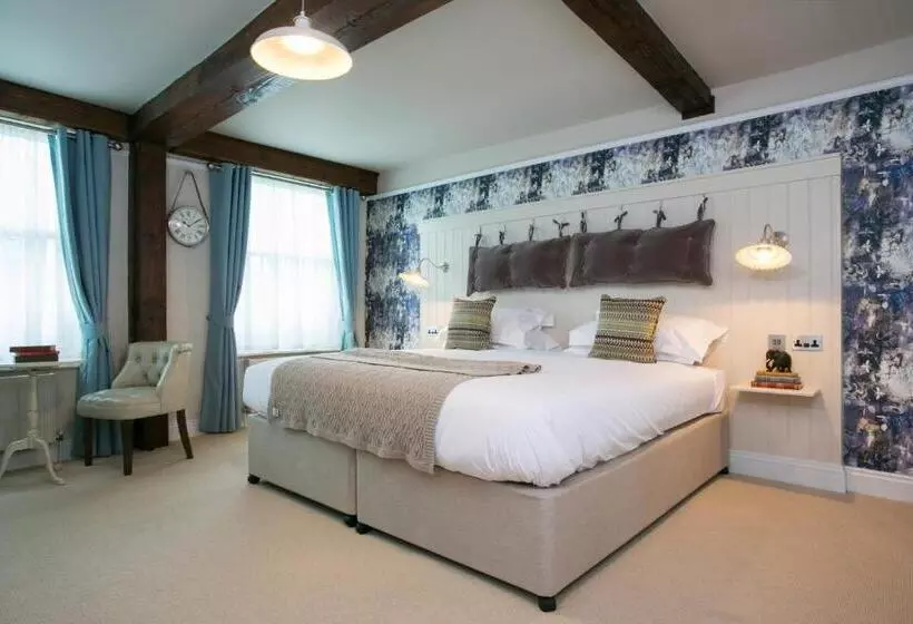 Hotelli The Elephant At The Market