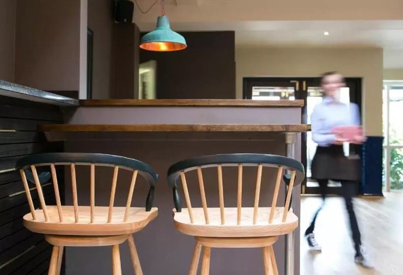 Hotelli The Elephant At The Market