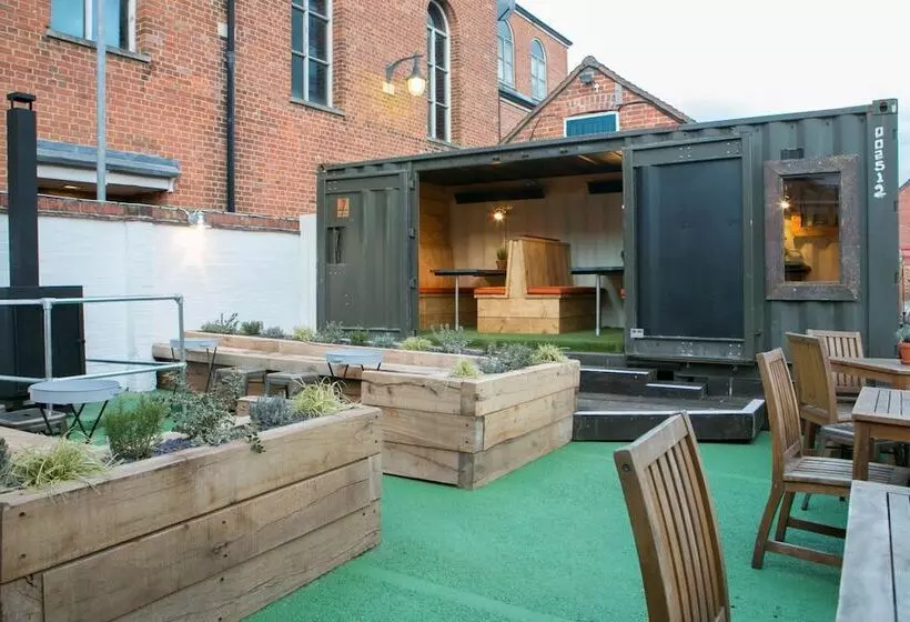 Hotelli The Elephant At The Market