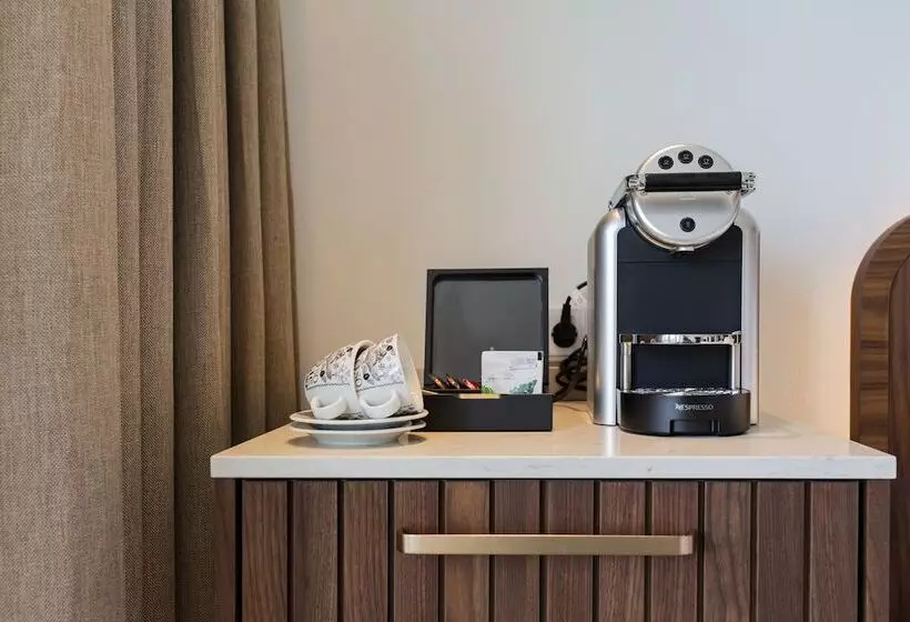 Hotelli The Historic Huis Ter Duin