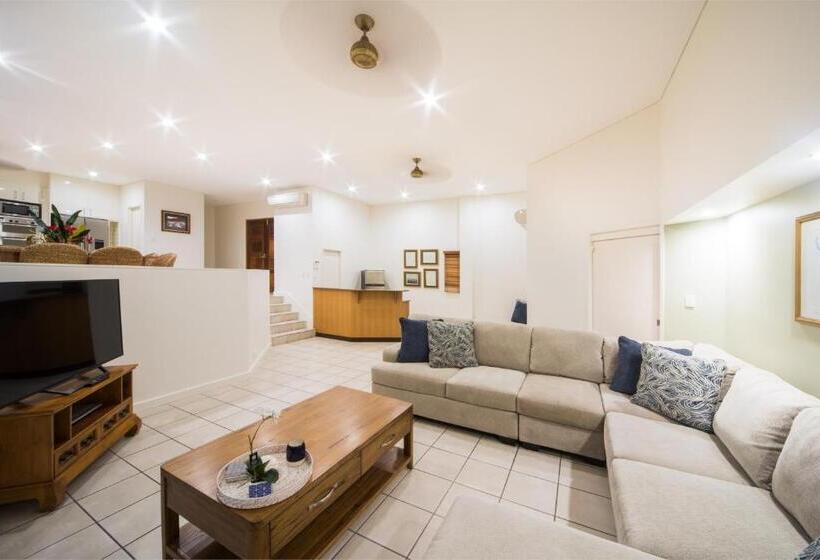 Portside Whitsunday Luxury Holiday Apartments