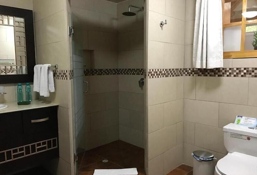 Puertolago Country Inn & Resort